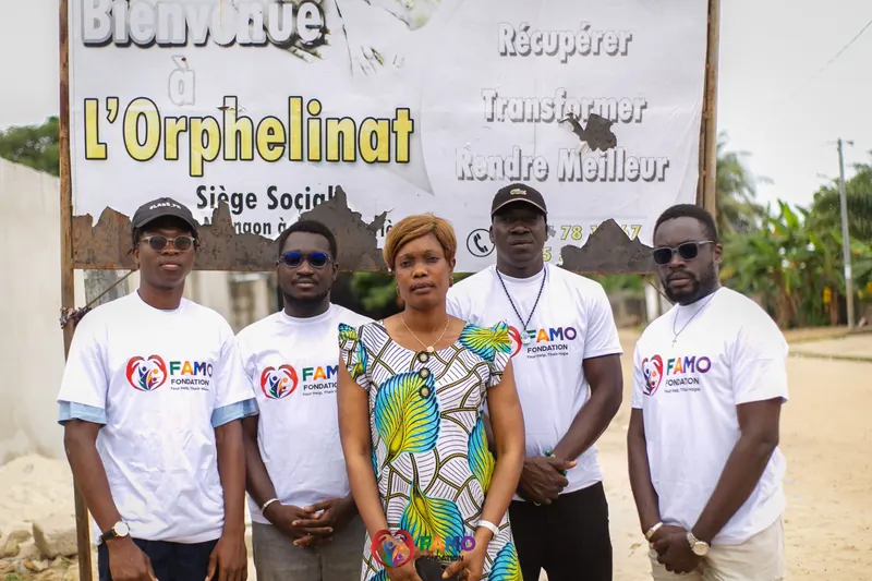 Action de la Fondation FAMO à la Pouponnière de Yopougon-Attié (8/11)